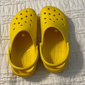 CROCS